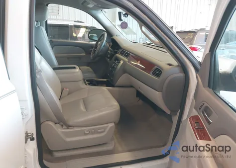 2011 GMC Yukon Slt z USA, uszkodzony, nr VIN 1GKS2CE05BR389508